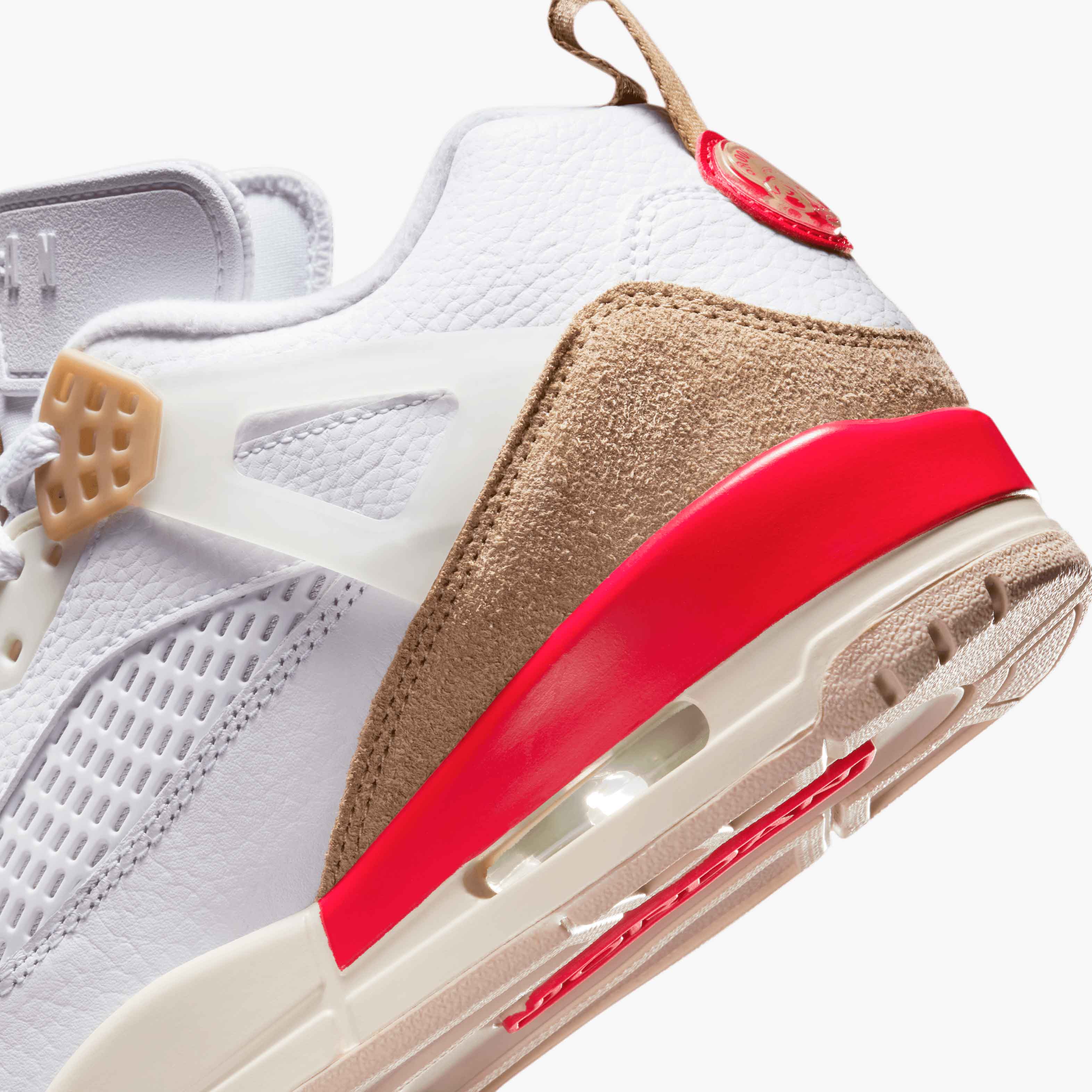 Jordan Spizike Low