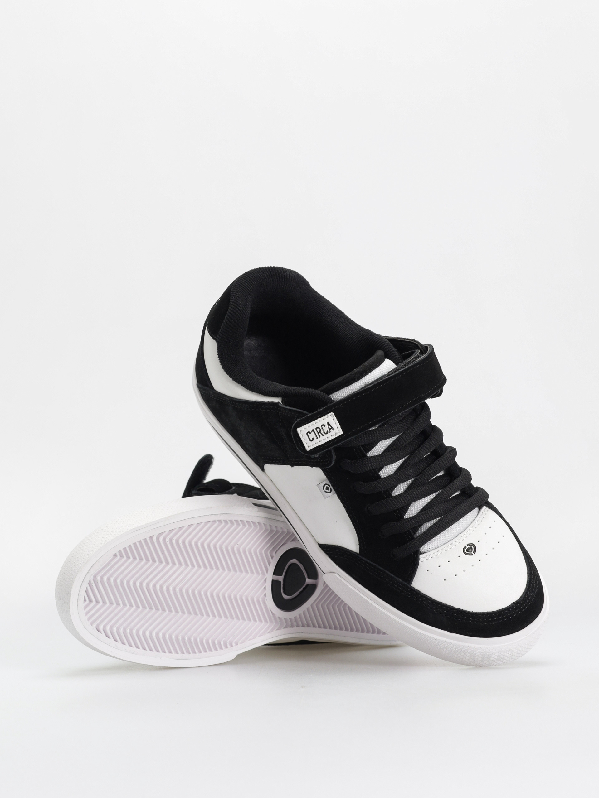 Zapatilla C1rca 205 VULC- black white