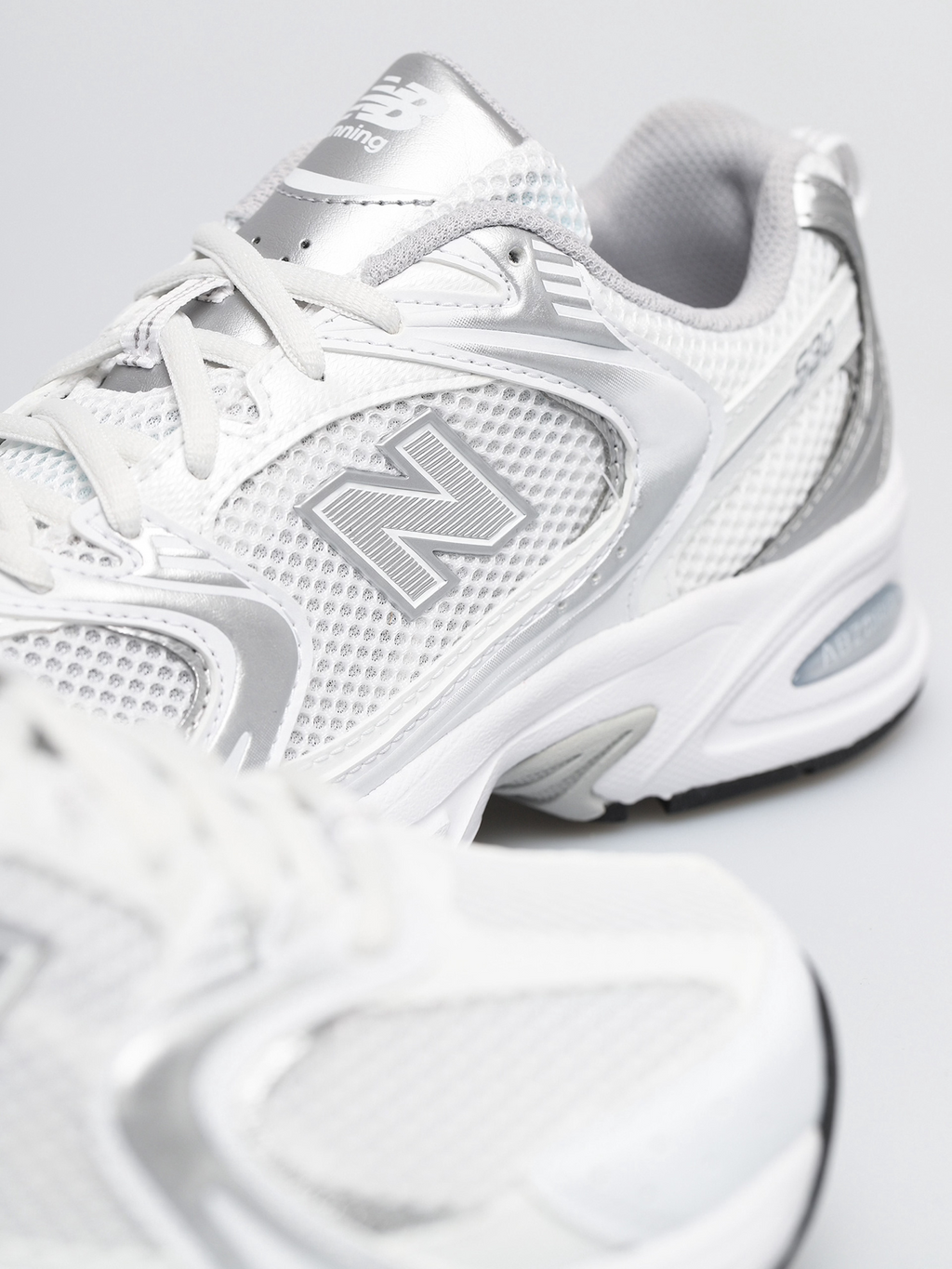New Balance 530 silver
