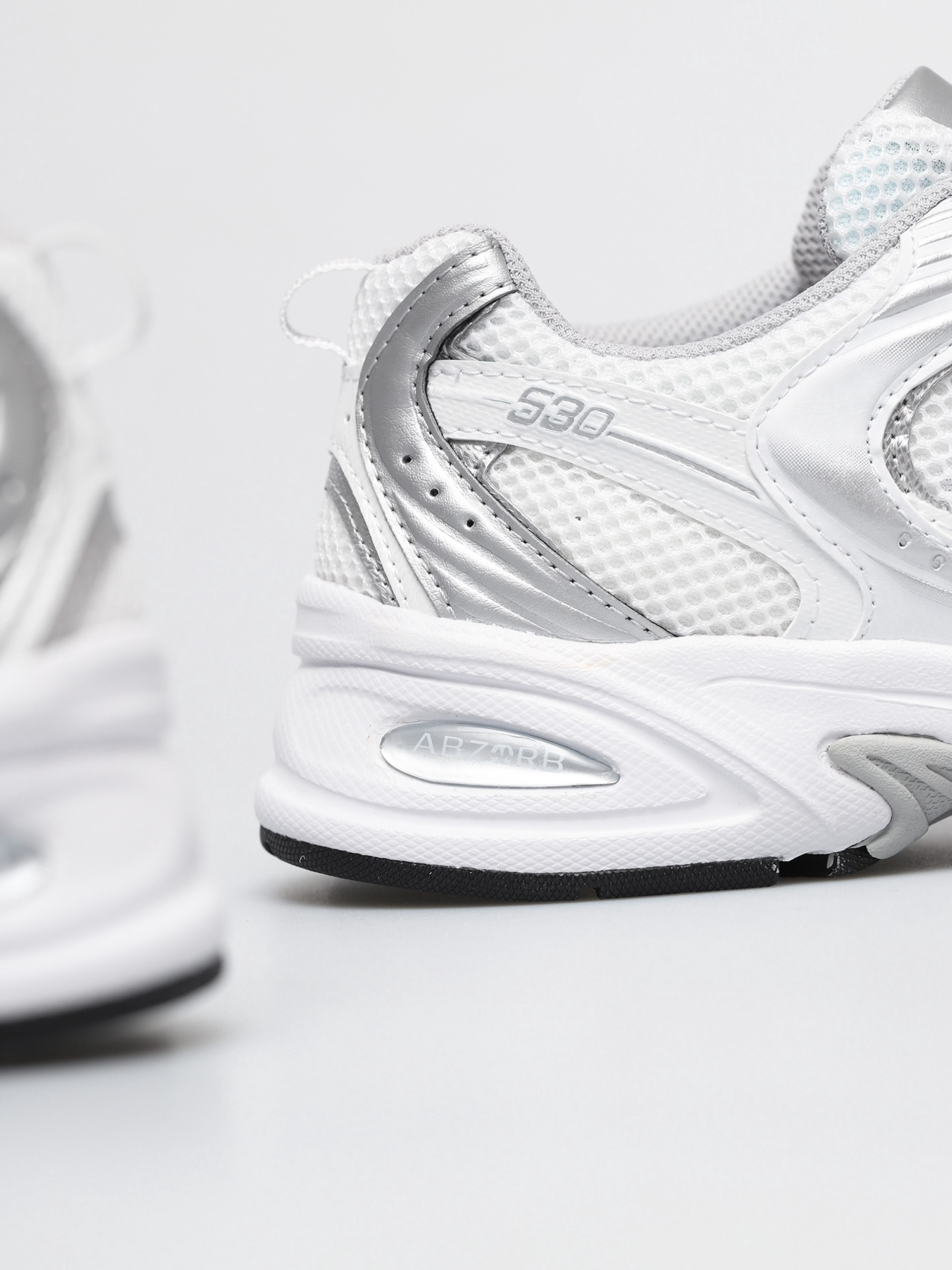 New Balance 530 silver