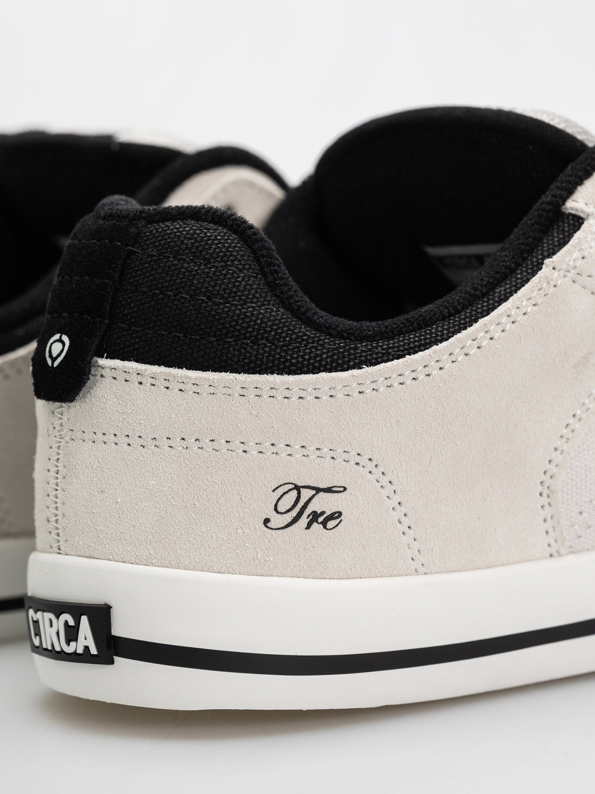 TRE - BLACK/ALYSSUM/WHITE
