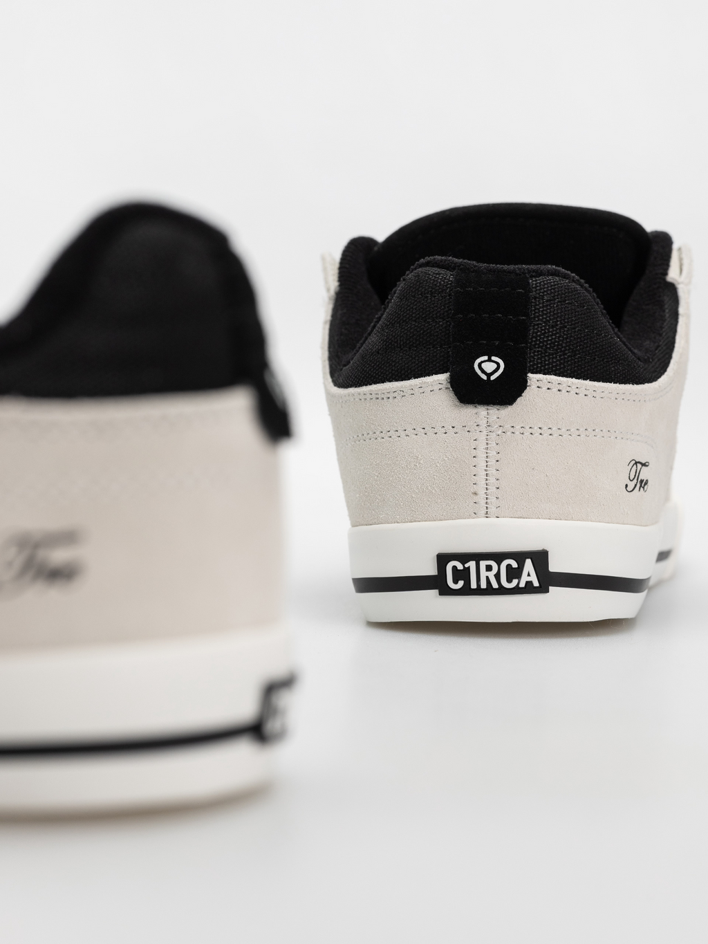 TRE - BLACK/ALYSSUM/WHITE