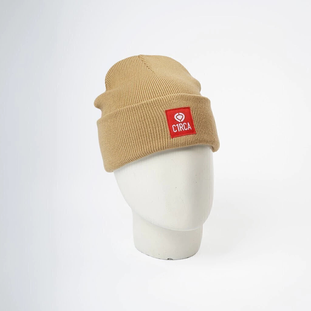 CUFFED CLASSIC LOGO BEANIE CAMEL