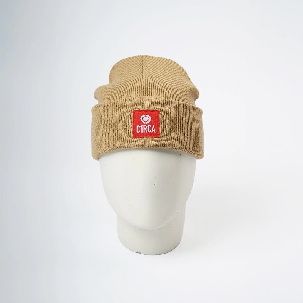 CUFFED CLASSIC LOGO BEANIE CAMEL