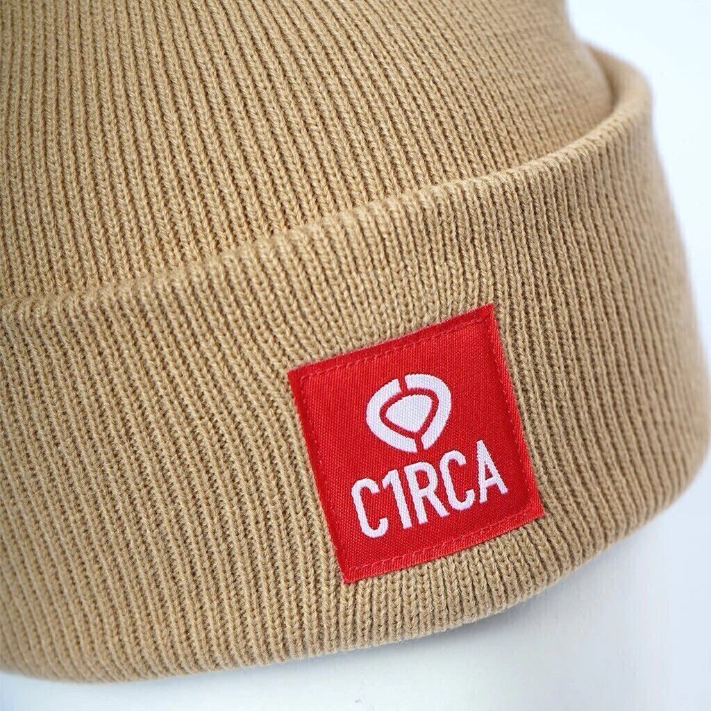 CUFFED CLASSIC LOGO BEANIE CAMEL