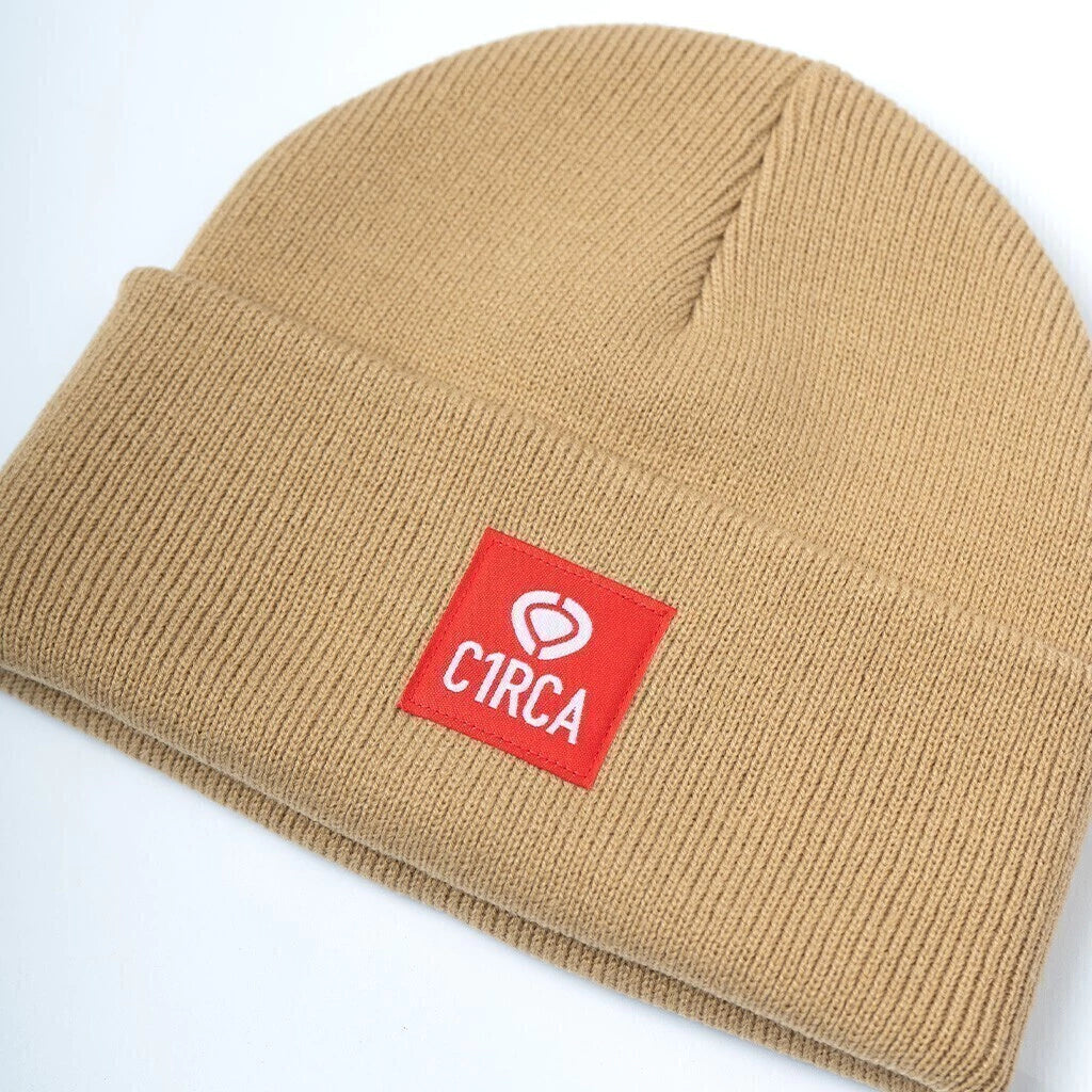 CUFFED CLASSIC LOGO BEANIE CAMEL
