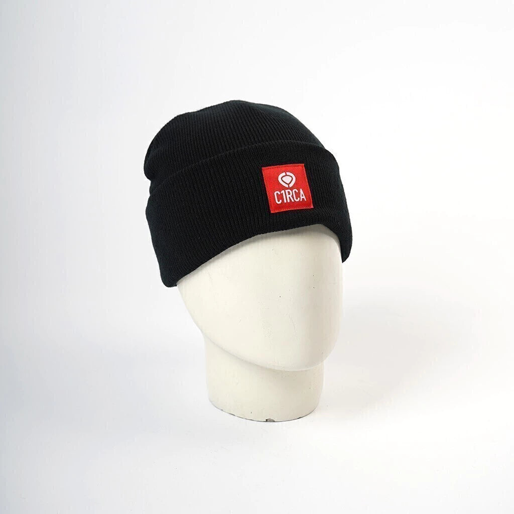 CUFFED CLASSIC LOGO BEANIE BLACK