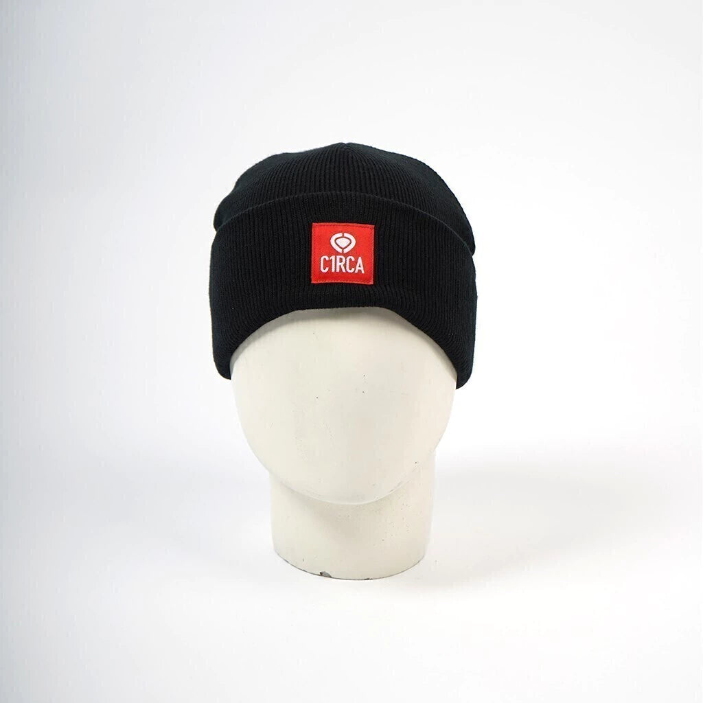 CUFFED CLASSIC LOGO BEANIE BLACK