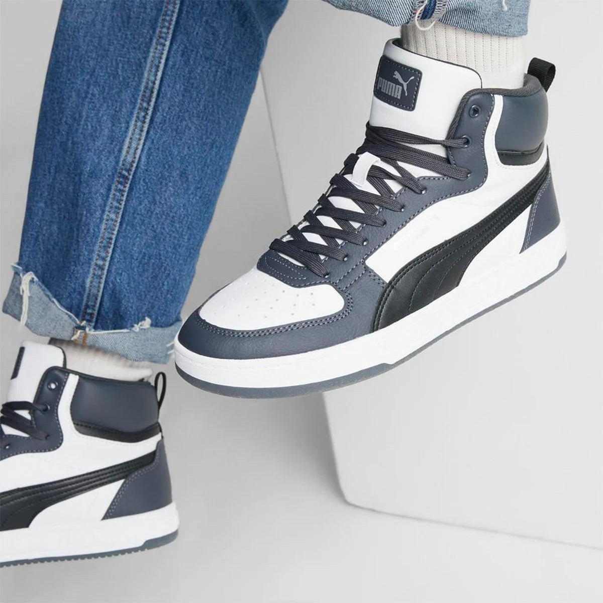 Zapatillas Puma Caven 2.0 Mid Black Gray